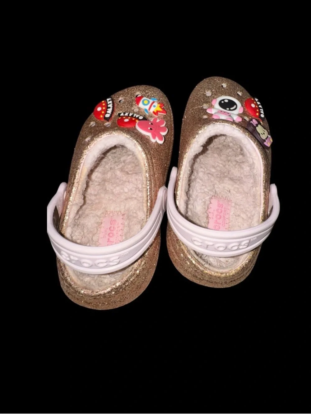 CROCS brand rose